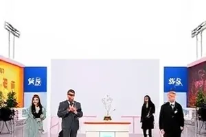 社区团购缺货追踪：自提点货架与订单小票